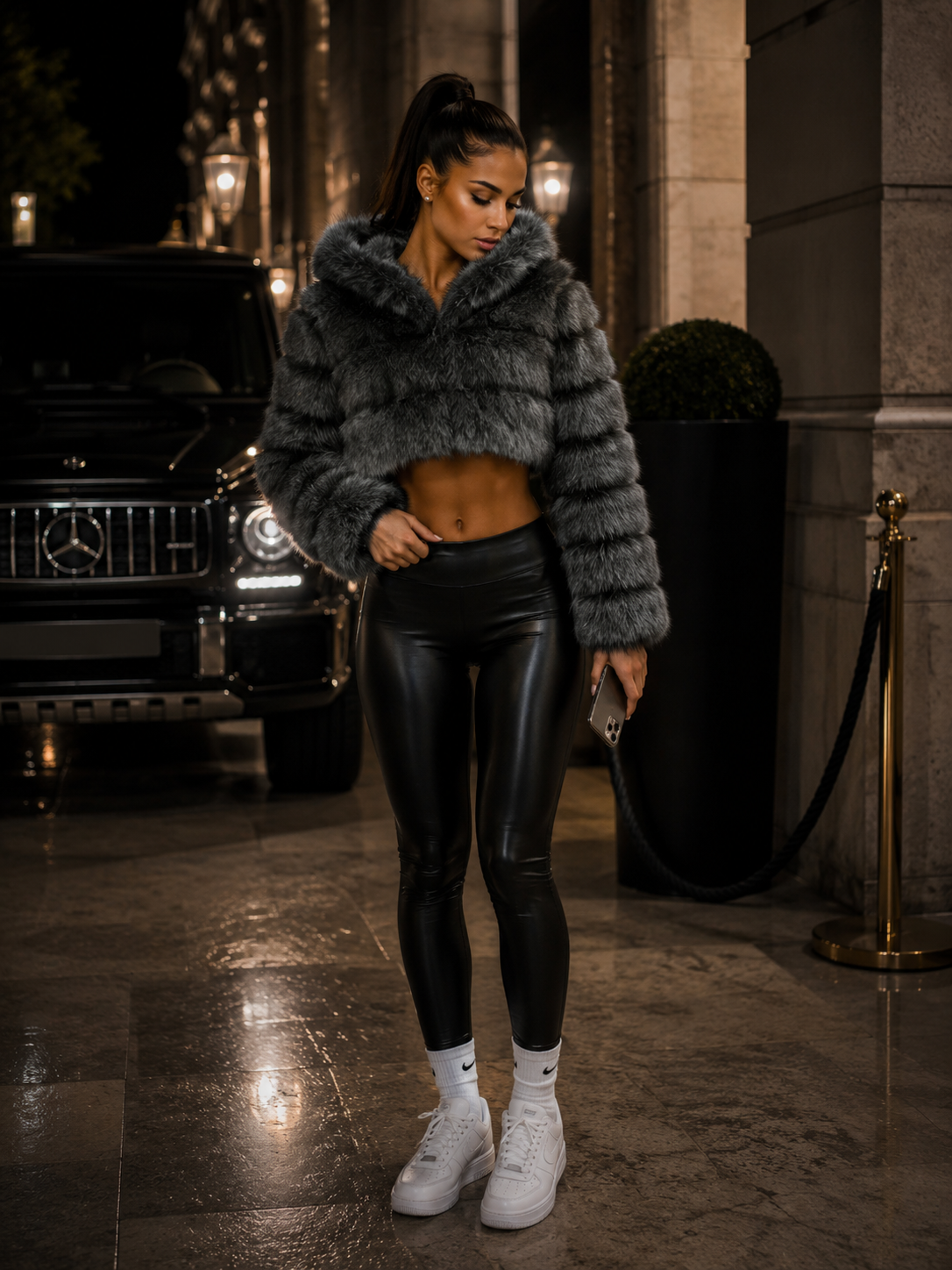 Women’s Cropped Faux Fur Jacket